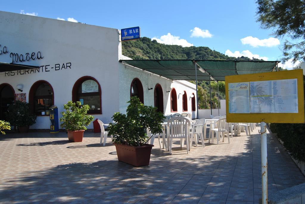 Camping B&B Gioiosa Gioiosa Marea Bagian luar foto