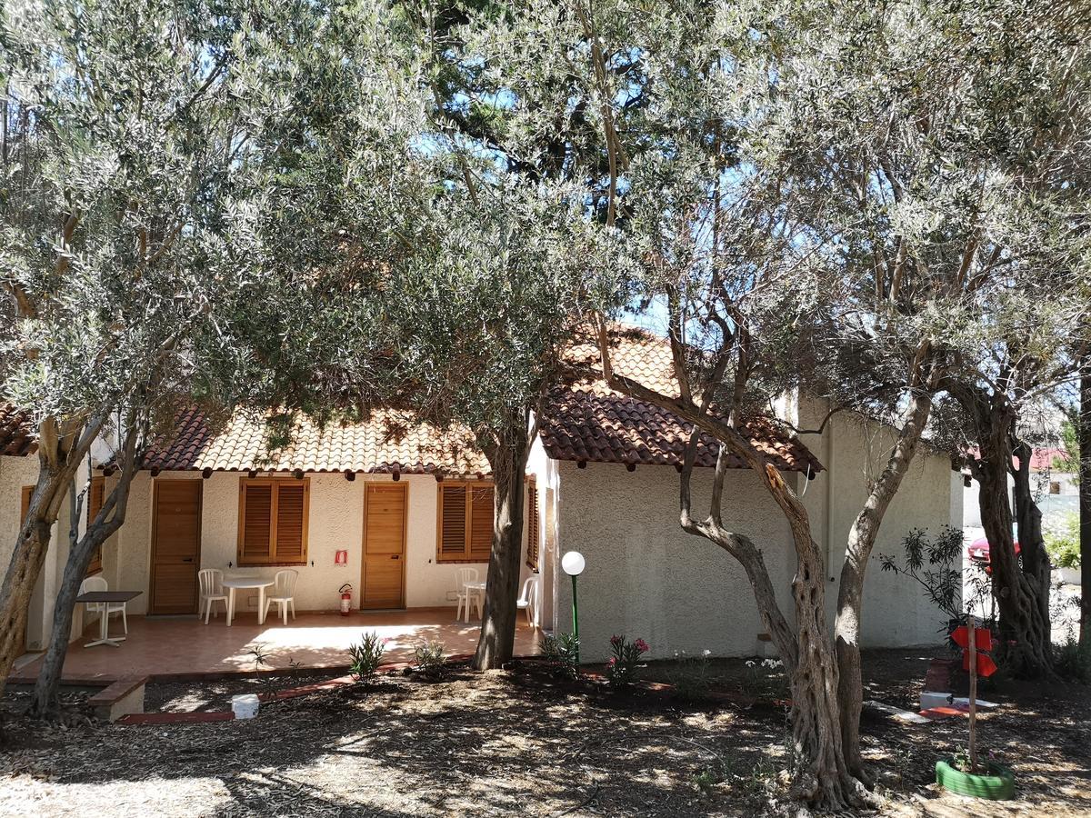 Camping B&B Gioiosa Gioiosa Marea Bagian luar foto