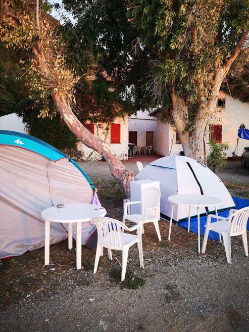 Camping B&B Gioiosa Gioiosa Marea Bagian luar foto